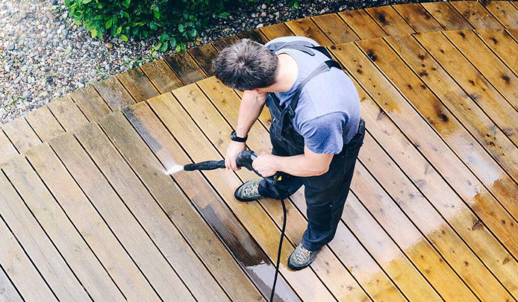Deck and patio cleaning services in Greenwich CT